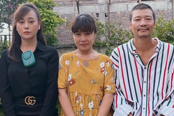 Phương Oanh, Tú Oanh, Võ Hoài Nam có tên ở đề cử VTV Awards Phương Oanh, Tú Oanh, Võ Hoài Nam có tên ở đề cử VTV Awards