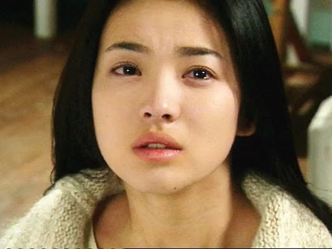 Dàn mỹ nhân 'phim 4 mùa' ngày ấy và hiện tại: Song Hye Kyo, Son Ye Jin xinh đẹp trường tồn, có 1 người lại vướng nghi án dao kéo - 11 Dàn mỹ nhân 'phim 4 mùa' ngày ấy và hiện tại: Song Hye Kyo, Son Ye Jin xinh đẹp trường tồn, có 1 người lại vướng nghi án dao kéo - 11
