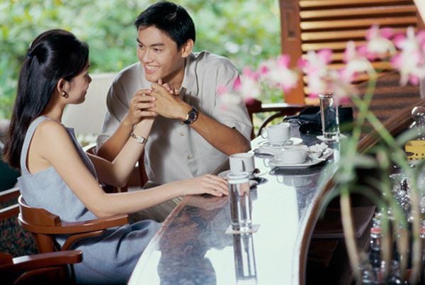 Vợ ở cữ nhà ngoại tôi dẫn đồng nghiệp nữ về, vừa mở tủ lạnh mà run bắn ân hận Vợ ở cữ nhà ngoại tôi dẫn đồng nghiệp nữ về, vừa mở tủ lạnh mà run bắn ân hận
