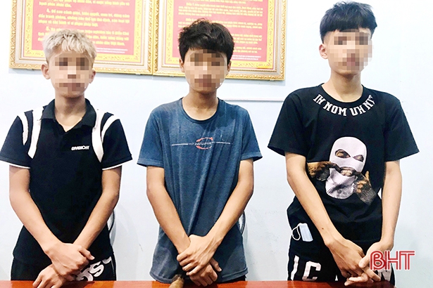 Hà Tĩnh: Nhóm 'đạo chích' nhí thực hiện 11 vụ trộm tiền trong hòm công đức Hà Tĩnh: Nhóm 'đạo chích' nhí thực hiện 11 vụ trộm tiền trong hòm công đức