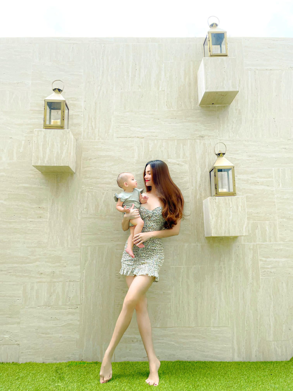 Cuộc sống của gia đình Hồ Ngọc Hà trong căn biệt thự 30 tỷ Cuộc sống của gia đình Hồ Ngọc Hà trong căn biệt thự 30 tỷ