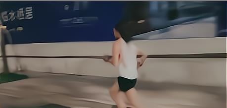 Cãi thua vợ, anh chồng chạy bộ 30 km về nhà ngoại mách mẹ vợ và cái kết cười ra nước mắt - 1 Cãi thua vợ, anh chồng chạy bộ 30 km về nhà ngoại mách mẹ vợ và cái kết cười ra nước mắt - 1