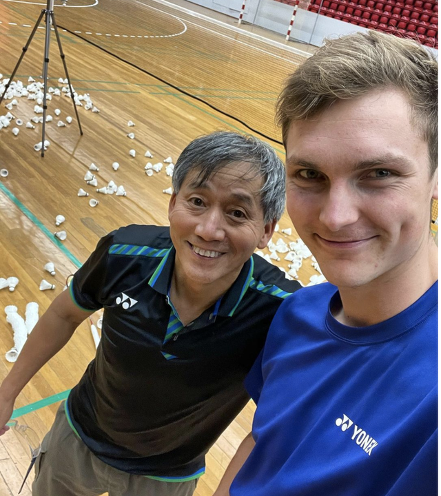 Viktor Axelsen: Chàng trai vượt nỗi sợ hãi Covid-19 để trở thành nhà vô địch cầu lông Olympic - 3 Viktor Axelsen: Chàng trai vượt nỗi sợ hãi Covid-19 để trở thành nhà vô địch cầu lông Olympic - 3