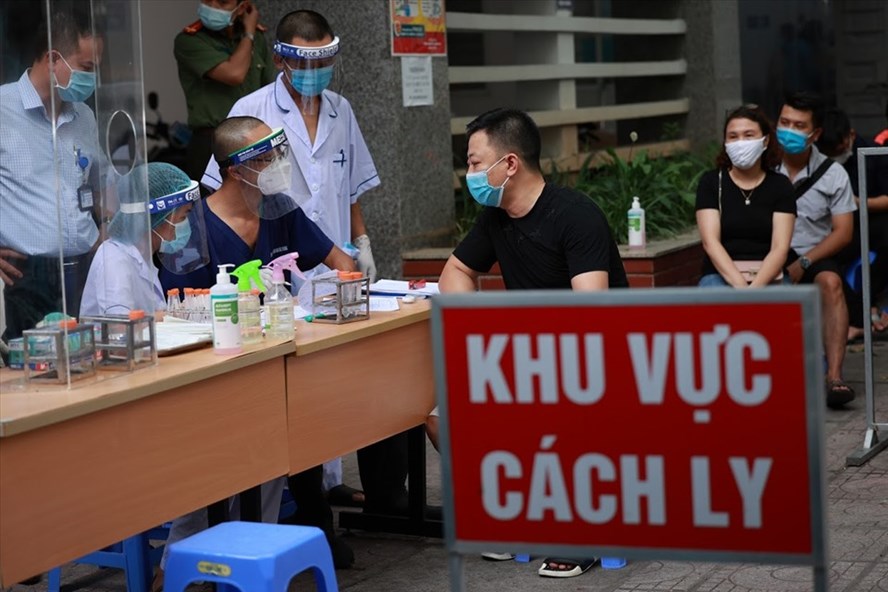 Hà Nội thêm 14 ca dương tính SARS-CoV-2 mới, 1 ca tại BV Ung biếu chưa rõ nguồn lây Hà Nội thêm 14 ca dương tính SARS-CoV-2 mới, 1 ca tại BV Ung biếu chưa rõ nguồn lây