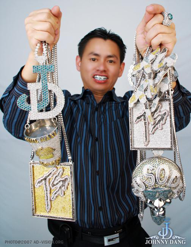 Triệu phú kim cương Johnny Dang lần đầu khoe con gái, nhan sắc của ái nữ gây chú ý Triệu phú kim cương Johnny Dang lần đầu khoe con gái, nhan sắc của ái nữ gây chú ý