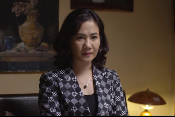 Người vợ xinh đẹp, nổi tiếng ngoài đời của 'gã giang hồ' Chiến 'chó' phim 'Hương vị tình thân' Người vợ xinh đẹp, nổi tiếng ngoài đời của 'gã giang hồ' Chiến 'chó' phim 'Hương vị tình thân'