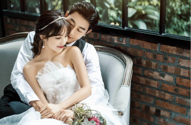 Sau chuyến công tác, chồng tự mang bằng chứng 'tố cáo ngoại tình' về nhà và màn phá án đỉnh cao của cô vợ thông minh! Sau chuyến công tác, chồng tự mang bằng chứng 'tố cáo ngoại tình' về nhà và màn phá án đỉnh cao của cô vợ thông minh!