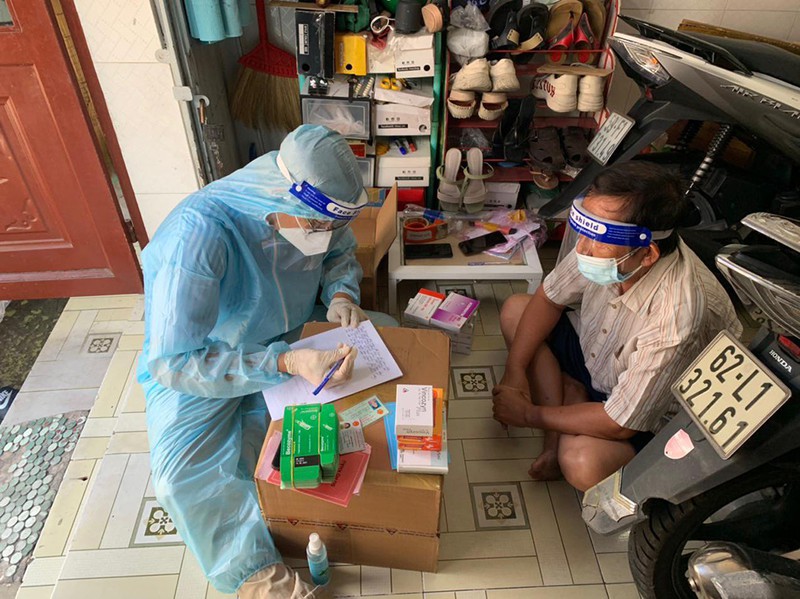 Sản xuất thuốc hỗ trợ điều trị COVID-19 giả ở... nhà vệ sinh - 3 Sản xuất thuốc hỗ trợ điều trị COVID-19 giả ở... nhà vệ sinh - 3
