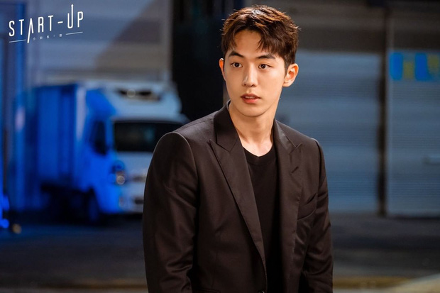 5 nam chính phim Hàn khiến khán giả điên tiết: Số 1 ai bì lại 'trai hư' Song Kang, 'chúa lươn' Park Seo Joon bị ném đá thôi rồi! - 10 5 nam chính phim Hàn khiến khán giả điên tiết: Số 1 ai bì lại 'trai hư' Song Kang, 'chúa lươn' Park Seo Joon bị ném đá thôi rồi! - 10