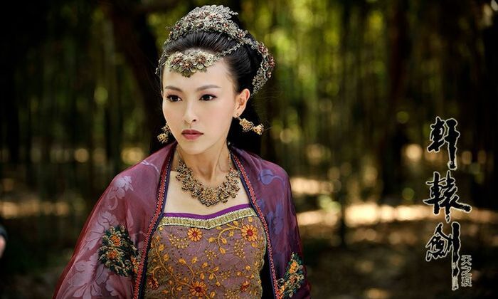 Khi các mỹ nhân Cbiz vào vai phản diện: Dương Mịch thâm độc, Mao Hiểu Đồng nham hiểm - 4 Khi các mỹ nhân Cbiz vào vai phản diện: Dương Mịch thâm độc, Mao Hiểu Đồng nham hiểm - 4