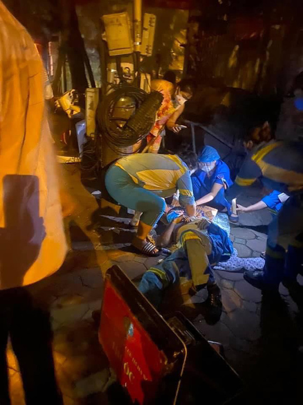 Nam công nhân môi trường bất ngờ bị xe máy tông từ phía sau, văng ra đường Nam công nhân môi trường bất ngờ bị xe máy tông từ phía sau, văng ra đường