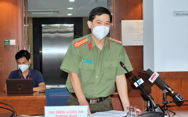 TP.HCM lập biên bản hơn 11.000 người ra đường không chính đáng TP.HCM lập biên bản hơn 11.000 người ra đường không chính đáng