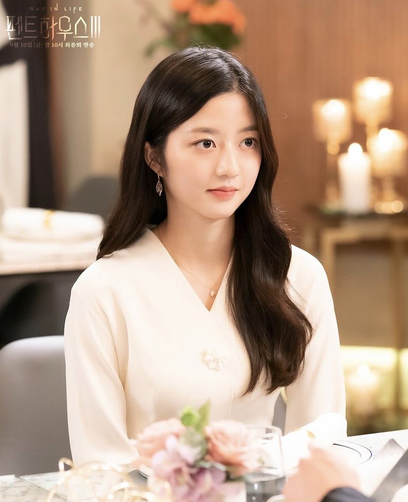 Cuộc chiến thượng lưu tập cuối phần 3: Ro Na và Seok Hoon trao nhau nụ hôn kẹo ngọt, happy ending cho đôi gà bông - 6 Cuộc chiến thượng lưu tập cuối phần 3: Ro Na và Seok Hoon trao nhau nụ hôn kẹo ngọt, happy ending cho đôi gà bông - 6