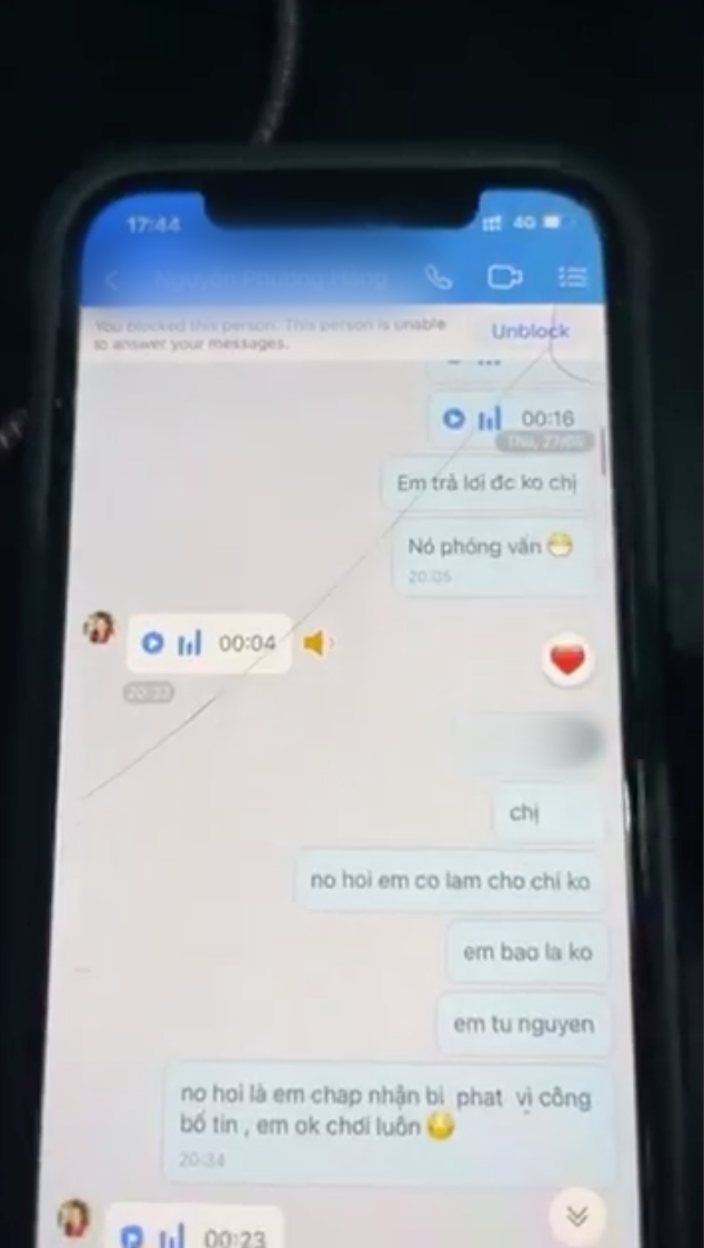 'Cậu IT' Nhâm Hoàng Khang bất ngờ đăng clip tiết lộ mình bị 'giật dây' liên quan đến việc Hoài Linh chưa chuyển khoản 14 tỷ đồng - 1 'Cậu IT' Nhâm Hoàng Khang bất ngờ đăng clip tiết lộ mình bị 'giật dây' liên quan đến việc Hoài Linh chưa chuyển khoản 14 tỷ đồng - 1