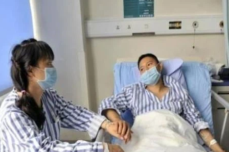 2 vợ chồng đều phát hiện mắc ung thư: Hóa ra có 3 thứ không được nấu cùng với cháo, nếu không sẽ là mầm mống gây bệnh rất đáng sợ 2 vợ chồng đều phát hiện mắc ung thư: Hóa ra có 3 thứ không được nấu cùng với cháo, nếu không sẽ là mầm mống gây bệnh rất đáng sợ
