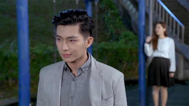 Mua đôi giày 1 triệu bị chồng gọi cho mẹ vợ mách 'phá của', ai ngờ câu trả lời của bà khiến anh ta phải 'tê tái' Mua đôi giày 1 triệu bị chồng gọi cho mẹ vợ mách 'phá của', ai ngờ câu trả lời của bà khiến anh ta phải 'tê tái'