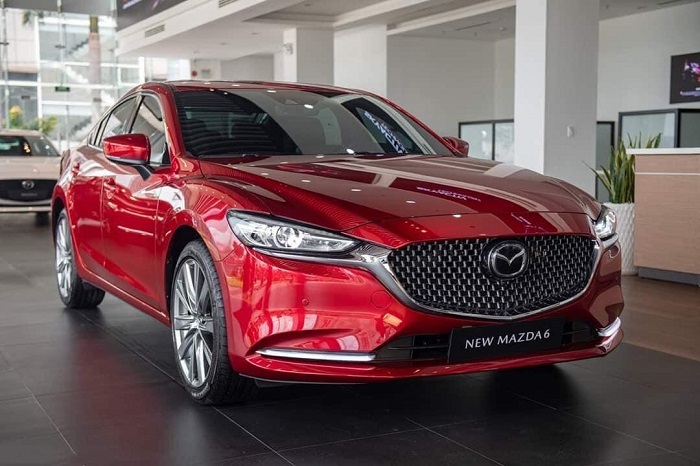 Xe sedan giá 1 tỷ ế ẩm, doanh số Toyota Camry 'rơi tự do' - 2 Xe sedan giá 1 tỷ ế ẩm, doanh số Toyota Camry 'rơi tự do' - 2