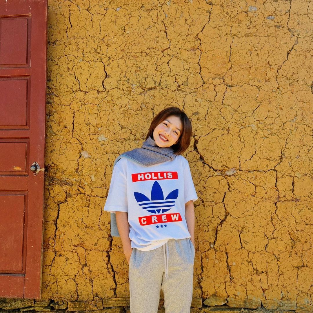 Style ngoài đời của Khả Ngân: Trẻ trung và sexy hết nút, nhưng không xuất sắc như trong '11 Tháng 5 Ngày'? - 4 Style ngoài đời của Khả Ngân: Trẻ trung và sexy hết nút, nhưng không xuất sắc như trong '11 Tháng 5 Ngày'? - 4