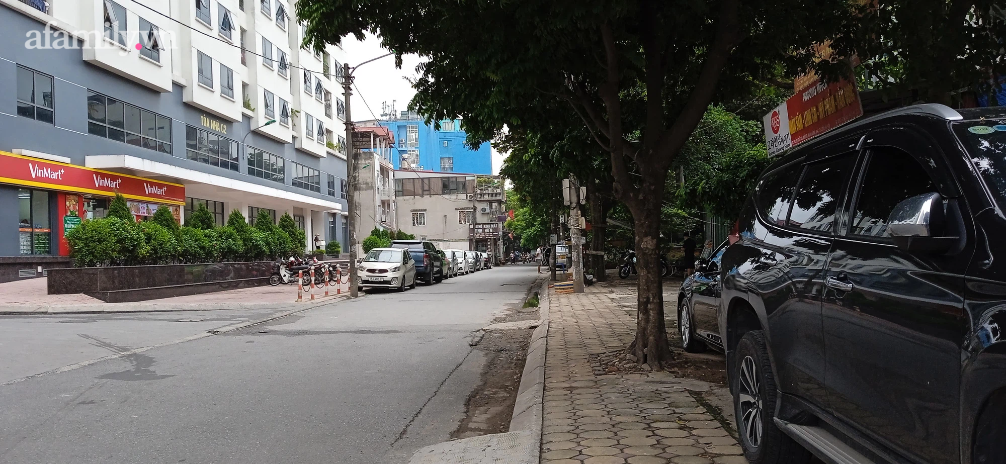 Hà Nội: Niêm phong ngôi nhà nơi xảy ra vụ bé gái 6 tuổi tử vong có dấu hiệu bị bạo hành - 1 Hà Nội: Niêm phong ngôi nhà nơi xảy ra vụ bé gái 6 tuổi tử vong có dấu hiệu bị bạo hành - 1