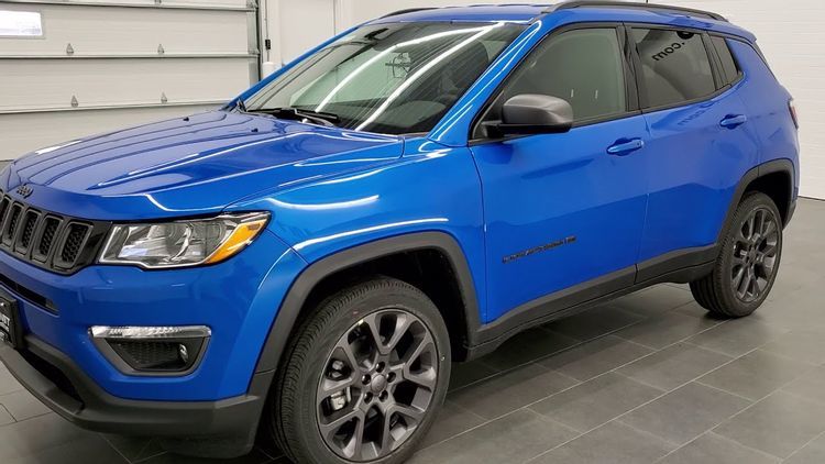 5 mẫu SUV đô thị bị chê đắt, không 'đáng đồng tiền bát gạo' 5 mẫu SUV đô thị bị chê đắt, không 'đáng đồng tiền bát gạo'