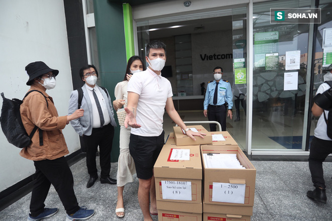 Chuyên gia tội phạm học: Vợ chồng Thủy Tiên công bố sao kê là bước đi khôn ngoan, người vu khống nên chuẩn bị sẵn tinh thần - 1 Chuyên gia tội phạm học: Vợ chồng Thủy Tiên công bố sao kê là bước đi khôn ngoan, người vu khống nên chuẩn bị sẵn tinh thần - 1