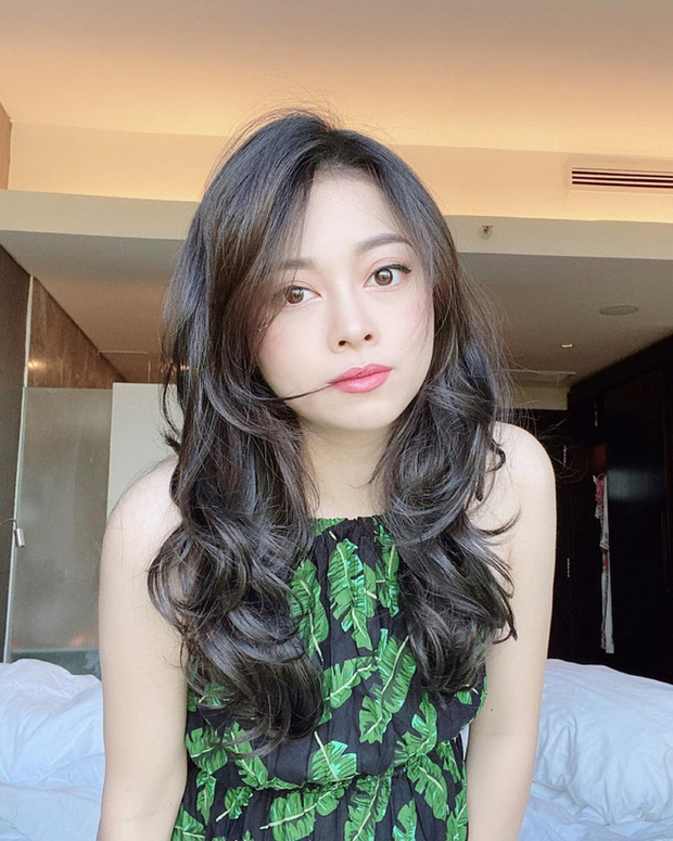 Hằng Túi công khai hoá đơn chuyển 80 triệu từ thiện lũ lụt cho Thuỷ Tiên, nhờ dân mạng 'tìm giúp em' ở 18.000 tờ sao kê - 1 Hằng Túi công khai hoá đơn chuyển 80 triệu từ thiện lũ lụt cho Thuỷ Tiên, nhờ dân mạng 'tìm giúp em' ở 18.000 tờ sao kê - 1