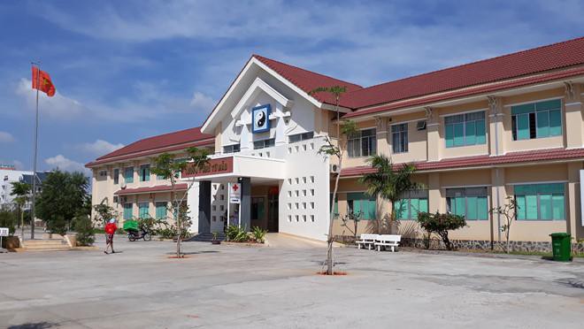 Không chấp hành lệnh điều động chống dịch, một trưởng khoa bệnh viện bị cách chức Không chấp hành lệnh điều động chống dịch, một trưởng khoa bệnh viện bị cách chức