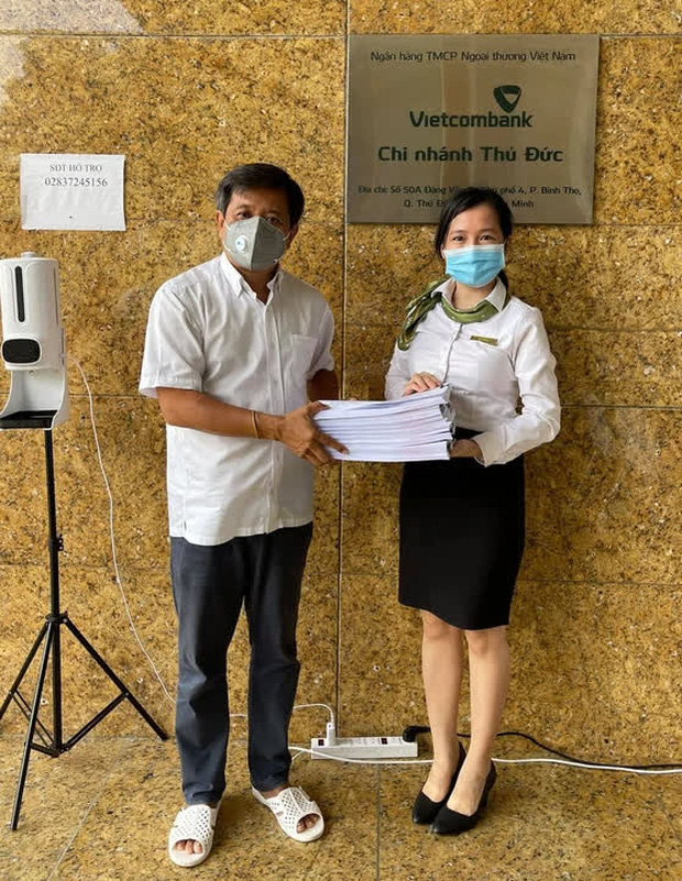 Ông Đoàn Ngọc Hải sẽ đeo bảng 'TÔI LÀ KẺ ĂN CẮP' trên ngực, ngồi giữa chợ 8 tiếng mỗi ngày nếu trục lợi Quỹ Vì đồng bào Ông Đoàn Ngọc Hải sẽ đeo bảng 'TÔI LÀ KẺ ĂN CẮP' trên ngực, ngồi giữa chợ 8 tiếng mỗi ngày nếu trục lợi Quỹ Vì đồng bào
