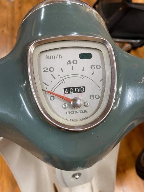 Khách xin đổi ô tô lấy Honda Cub 50 tứ quý 8, dân chơi không chịu - 3 Khách xin đổi ô tô lấy Honda Cub 50 tứ quý 8, dân chơi không chịu - 3