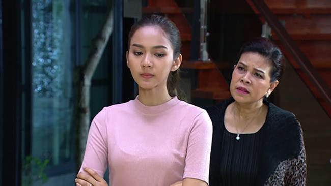 Bố mẹ chồng liên tục khen ngợi con dâu cũ, tôi nói câu mà ông bà rối rít làm lành - 1 Bố mẹ chồng liên tục khen ngợi con dâu cũ, tôi nói câu mà ông bà rối rít làm lành - 1