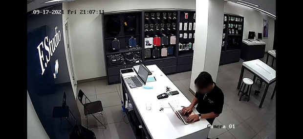 Hà Nội: Nhân viên bị tố đánh cắp thông tin nhạy cảm của khách hàng, đại diện FPT Shop nói gì? - 3 Hà Nội: Nhân viên bị tố đánh cắp thông tin nhạy cảm của khách hàng, đại diện FPT Shop nói gì? - 3
