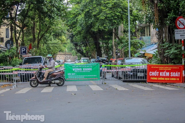Hà Nội thay đổi thế nào sau 4 lần giãn cách xã hội? - 1 Hà Nội thay đổi thế nào sau 4 lần giãn cách xã hội? - 1