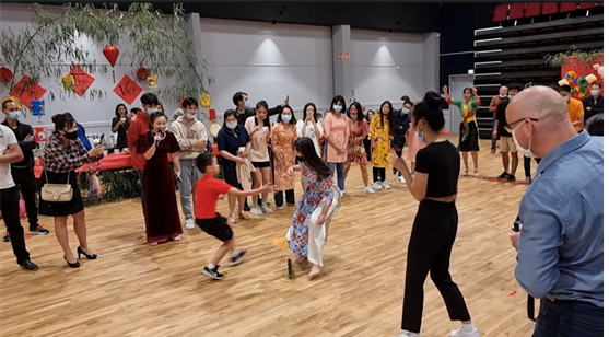Vui trung thu của kiều bào Việt tại Quimperlé, Pháp - 11 Vui trung thu của kiều bào Việt tại Quimperlé, Pháp - 11