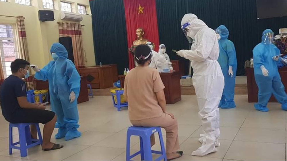 Ổ dịch ở Long Biên phức tạp, ca bệnh trải rộng sang cả Gia Lâm vì liên quan đến nơi làm việc của 2 F0 Ổ dịch ở Long Biên phức tạp, ca bệnh trải rộng sang cả Gia Lâm vì liên quan đến nơi làm việc của 2 F0