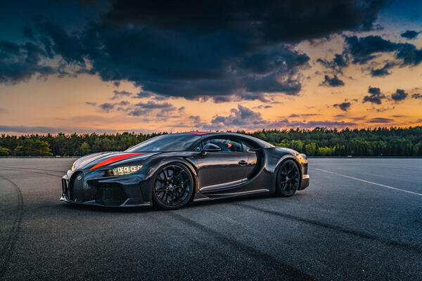 8 sêu xe Bugatti Chiron Super Sport tuyệt đẹp trị giá 33 triệu USD - 1 8 sêu xe Bugatti Chiron Super Sport tuyệt đẹp trị giá 33 triệu USD - 1