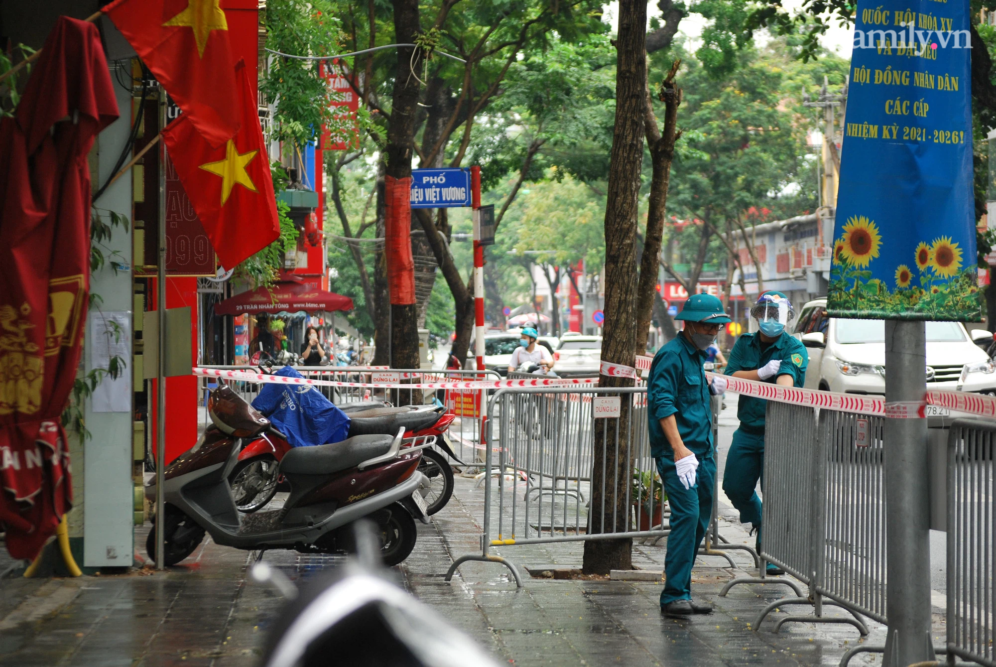 Hà Nội thông tin về trường hợp F0 tử vong trong tư thế treo cổ ở phố Trần Nhân Tông - 2 Hà Nội thông tin về trường hợp F0 tử vong trong tư thế treo cổ ở phố Trần Nhân Tông - 2