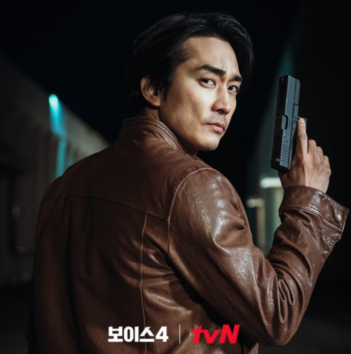 5 nam chính cực ngầu trên màn ảnh Hàn 2021: Gong Min vào vai đặc vụ, Joong Ki hóa thân thành mafia - 3 5 nam chính cực ngầu trên màn ảnh Hàn 2021: Gong Min vào vai đặc vụ, Joong Ki hóa thân thành mafia - 3