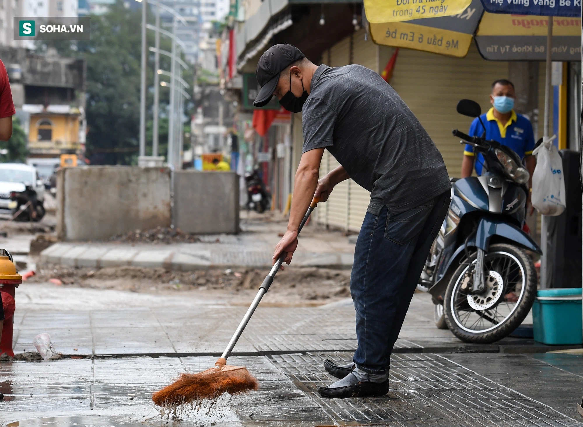 Ảnh: Con đường dài 400m, làm 3 năm không xong ở Hà Nội - 9 Ảnh: Con đường dài 400m, làm 3 năm không xong ở Hà Nội - 9