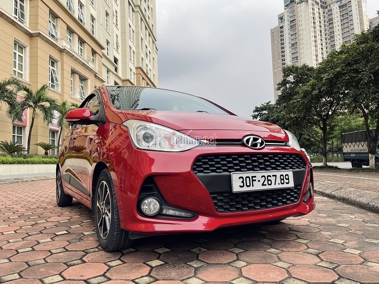 Hyundai Grand i10 cũ đời 2018 đội giá 600 triệu nhờ biển đẹp - 2 Hyundai Grand i10 cũ đời 2018 đội giá 600 triệu nhờ biển đẹp - 2