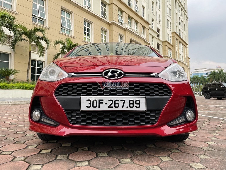 Hyundai Grand i10 cũ đời 2018 đội giá 600 triệu nhờ biển đẹp - 1 Hyundai Grand i10 cũ đời 2018 đội giá 600 triệu nhờ biển đẹp - 1