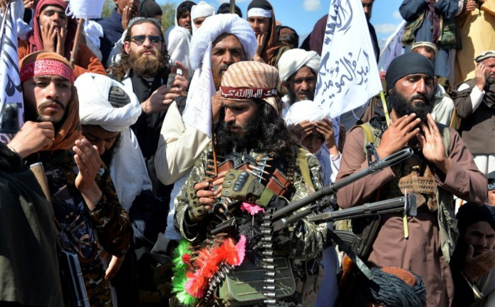 Taliban tính đòi Mỹ bồi thường thiệt hại gây ra với người dân Afghanistan Taliban tính đòi Mỹ bồi thường thiệt hại gây ra với người dân Afghanistan