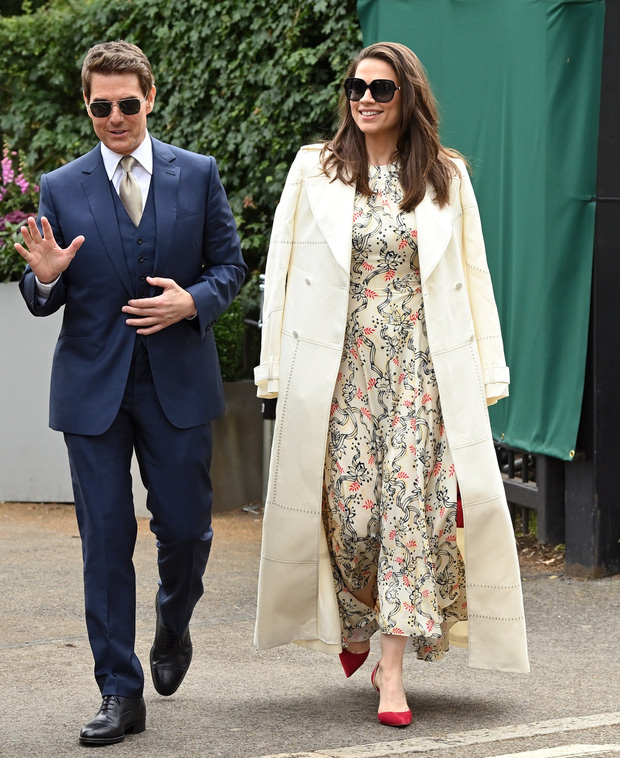 Tom Cruise chia tay bạn gái bốc lửa kém 20 tuổi sau 1 năm hẹn hò, lí do là gì mà khiến khán giả ngán ngẩm lắc đầu? - 7 Tom Cruise chia tay bạn gái bốc lửa kém 20 tuổi sau 1 năm hẹn hò, lí do là gì mà khiến khán giả ngán ngẩm lắc đầu? - 7