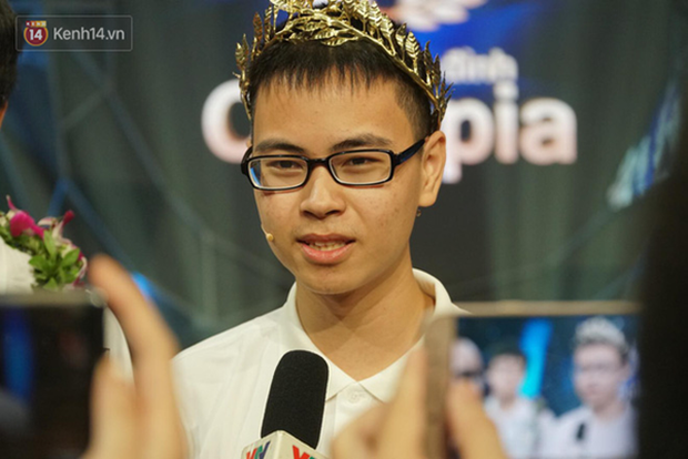 Nghệ An và những nhân tài vang danh đất học miền Trung: MC truyền hình, doanh nhân lẫn Quán quân Olympia đủ cả, ai cũng giỏi và thành công - 7 Nghệ An và những nhân tài vang danh đất học miền Trung: MC truyền hình, doanh nhân lẫn Quán quân Olympia đủ cả, ai cũng giỏi và thành công - 7