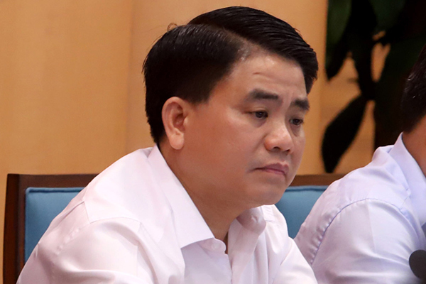 Ông Nguyễn Đức Chung bị truy tố liên quan đến công ty ‘sân sau’ Ông Nguyễn Đức Chung bị truy tố liên quan đến công ty ‘sân sau’