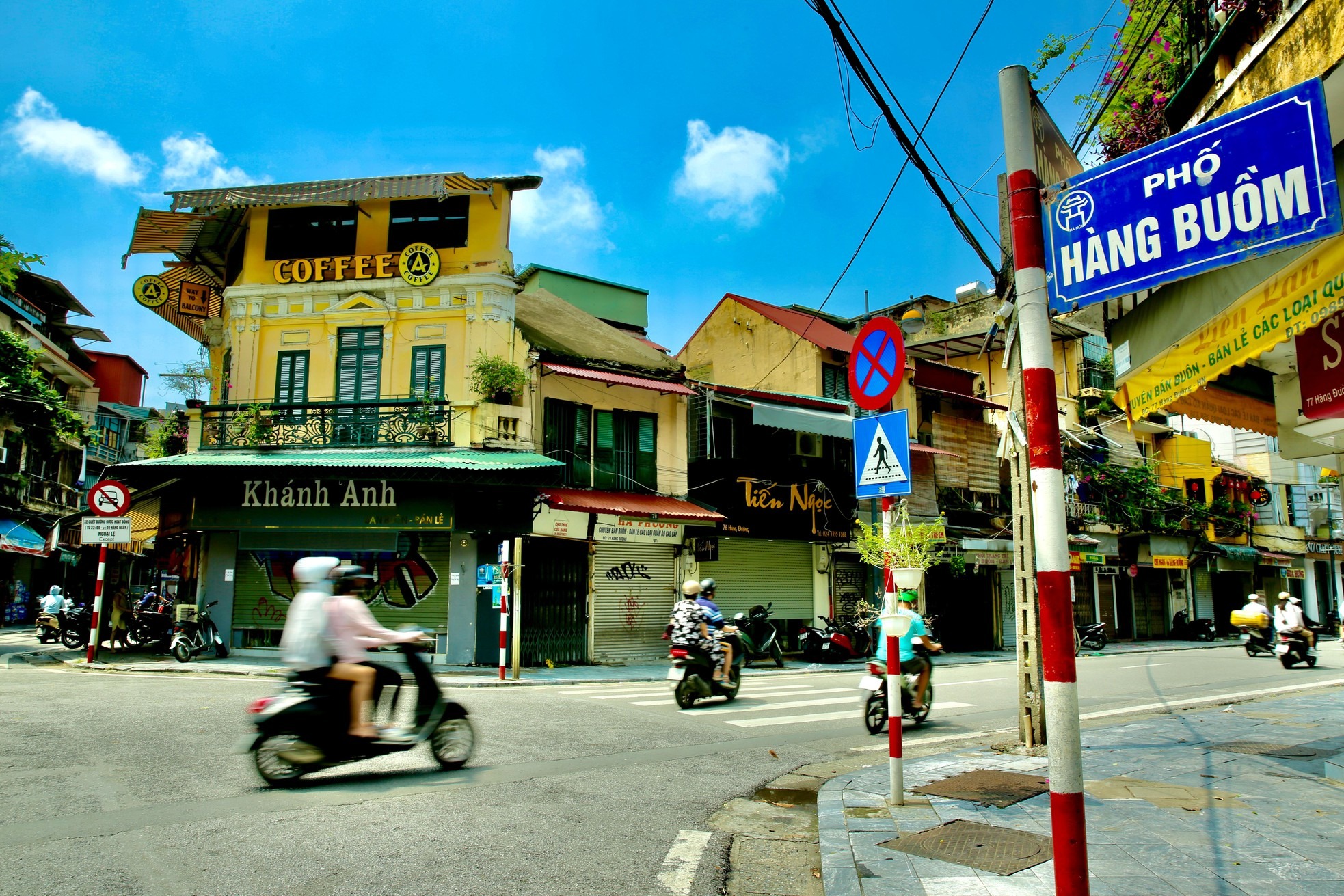 Thổn thức trước khoảnh khắc trời thu Hà Nội đẹp đến nao lòng - 4 Thổn thức trước khoảnh khắc trời thu Hà Nội đẹp đến nao lòng - 4
