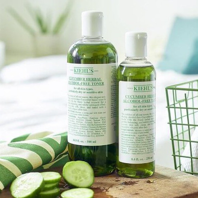 Chọn toner cho da nhạy cảm chưa bao giờ dễ dàng, bất cẩn một chút sẽ khiến làn da yếu đi trông thấy Chọn toner cho da nhạy cảm chưa bao giờ dễ dàng, bất cẩn một chút sẽ khiến làn da yếu đi trông thấy