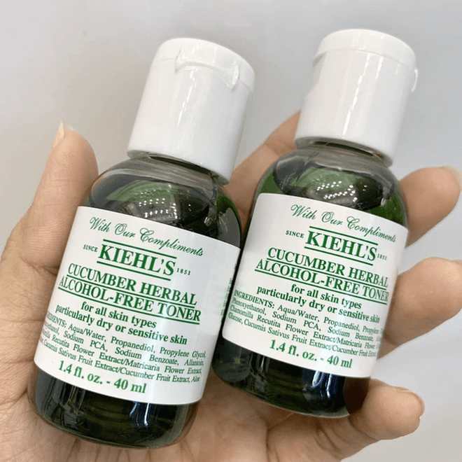 Chọn toner cho da nhạy cảm chưa bao giờ dễ dàng, bất cẩn một chút sẽ khiến làn da yếu đi trông thấy - 1 Chọn toner cho da nhạy cảm chưa bao giờ dễ dàng, bất cẩn một chút sẽ khiến làn da yếu đi trông thấy - 1