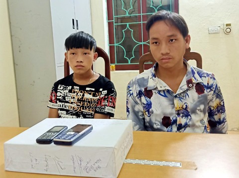 Thiếu niên 15 tuổi cùng đồng phạm buôn 6 bánh heroin Thiếu niên 15 tuổi cùng đồng phạm buôn 6 bánh heroin