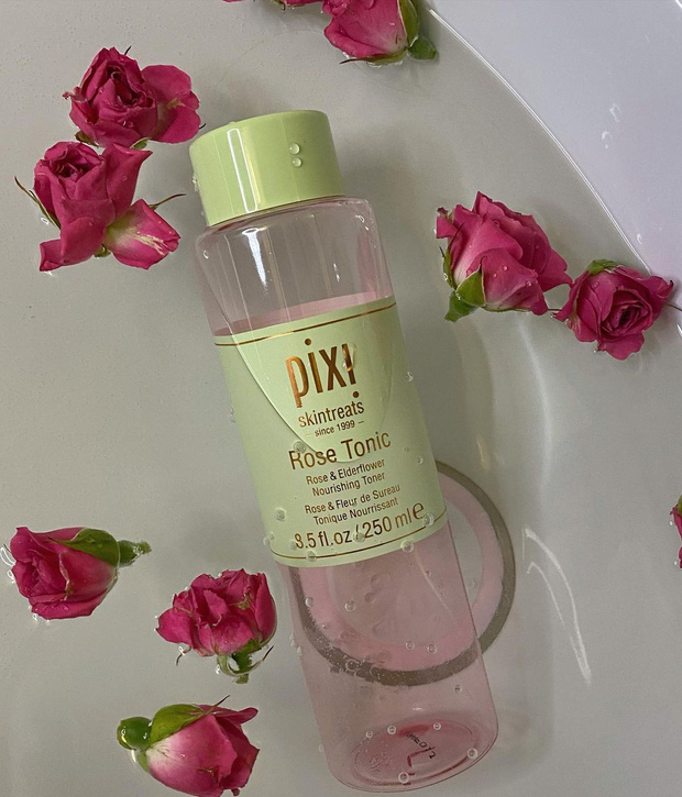 Chọn toner cho da nhạy cảm chưa bao giờ dễ dàng, bất cẩn một chút sẽ khiến làn da yếu đi trông thấy - 2 Chọn toner cho da nhạy cảm chưa bao giờ dễ dàng, bất cẩn một chút sẽ khiến làn da yếu đi trông thấy - 2