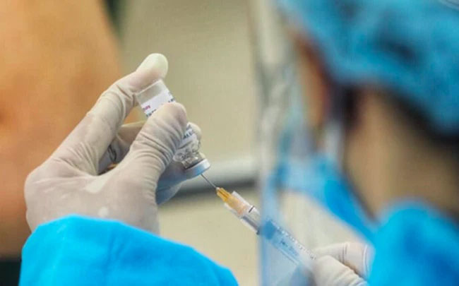 Bộ Y tế một lần nữa nghiêm cấm mọi hành vi thu phí, trục lợi từ tiêm vaccine phòng COVID-19 Bộ Y tế một lần nữa nghiêm cấm mọi hành vi thu phí, trục lợi từ tiêm vaccine phòng COVID-19